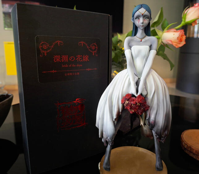 Resin GK, with eyelashes (very difficult to apply)